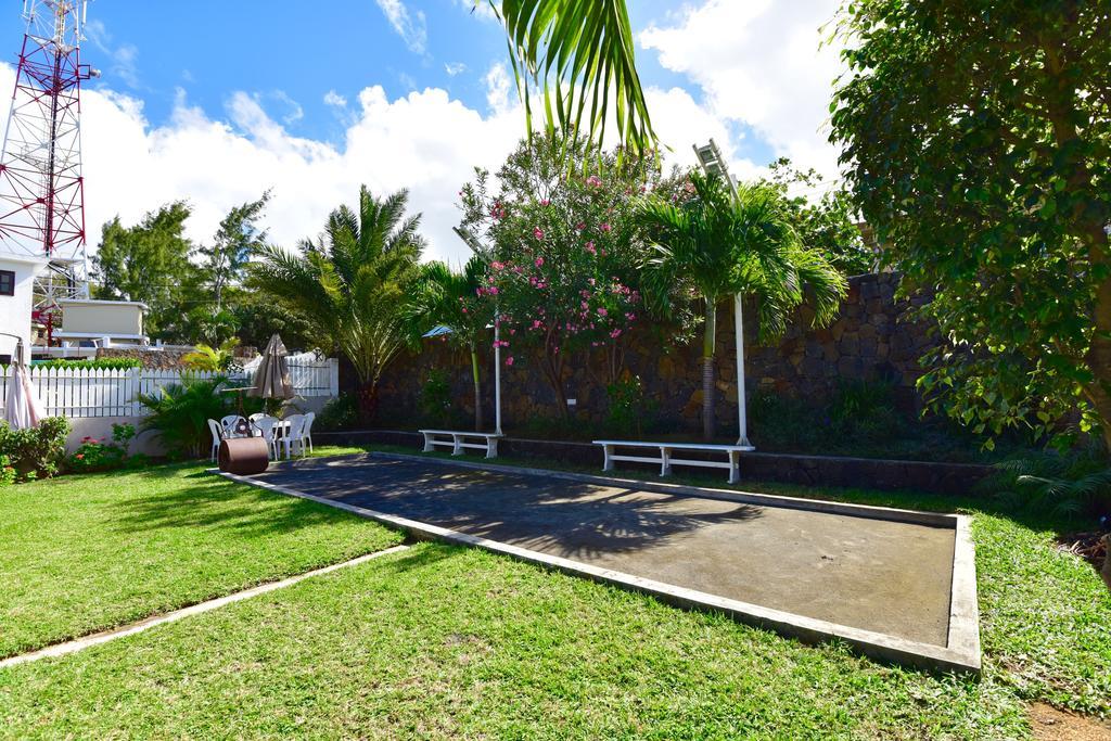 Turquoise Bay Beach Apartments Trou D'Eau Douce Exterior foto